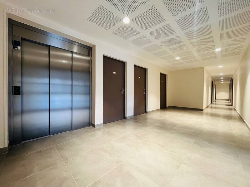 Appartement à MARLY-LA-VILLE