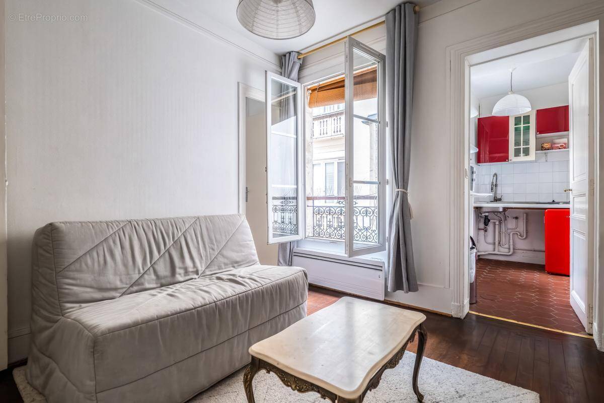 Appartement à PARIS-11E