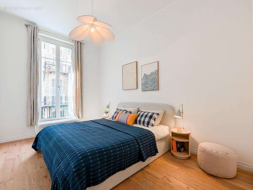 Appartement à AURIBEAU-SUR-SIAGNE