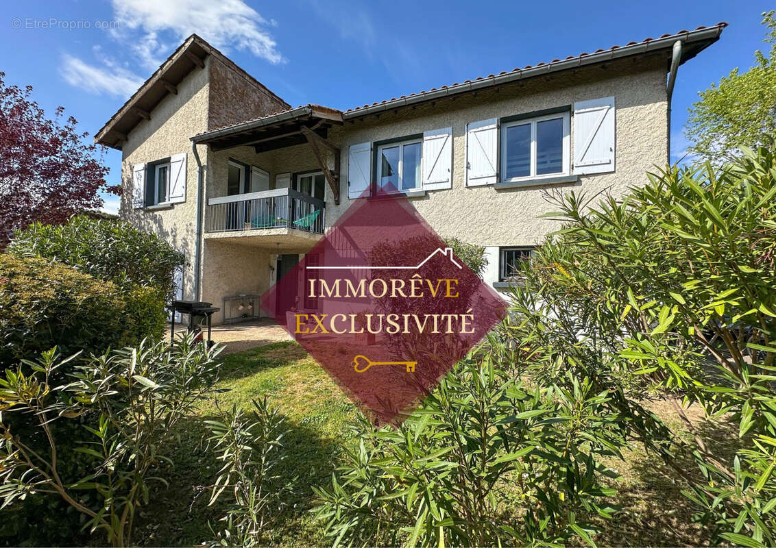 Maison à SAINT-CLAIR-DU-RHONE