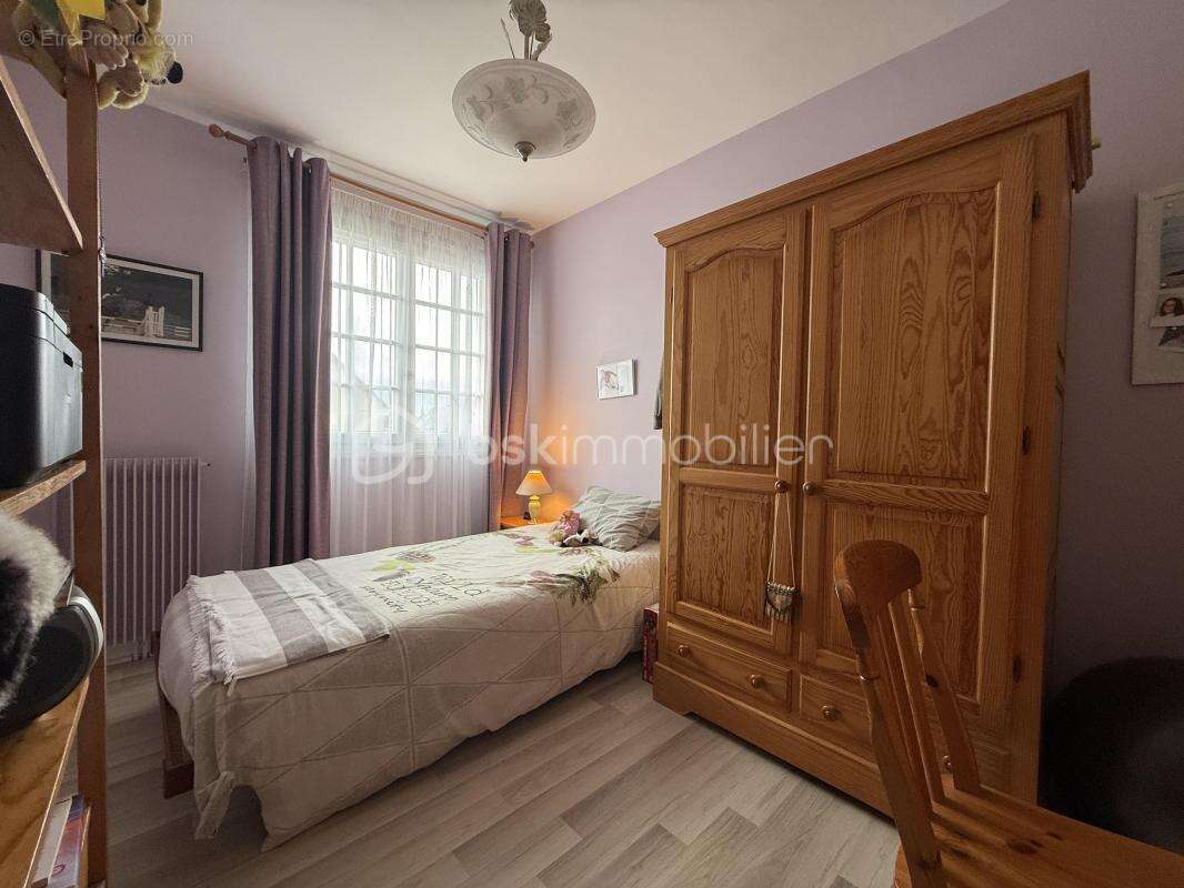 Maison à PONT-L'EVEQUE