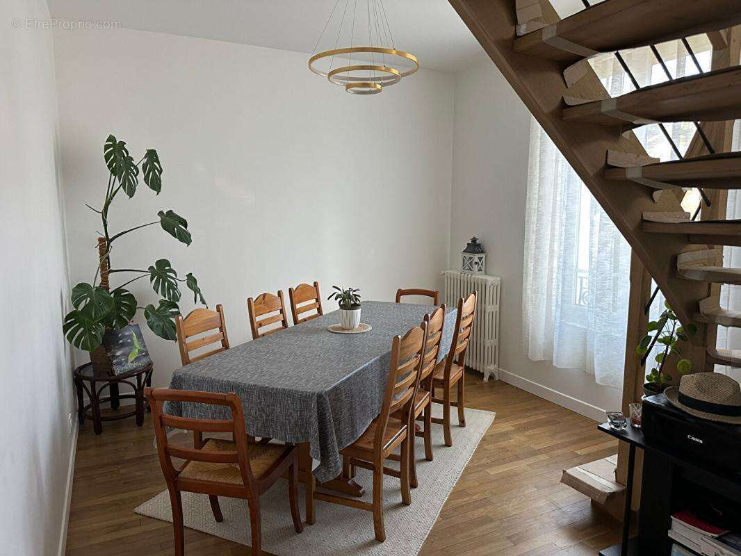 Maison à LA FERTE-BERNARD
