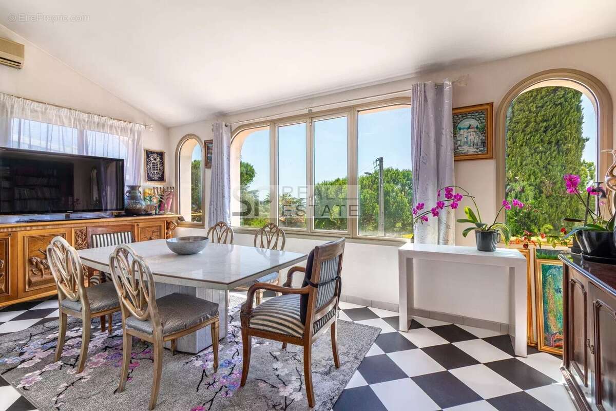 Maison à CANNES