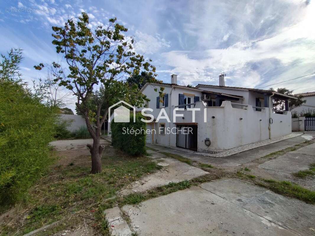 Photo 2 - Maison à LE CANNET-DES-MAURES