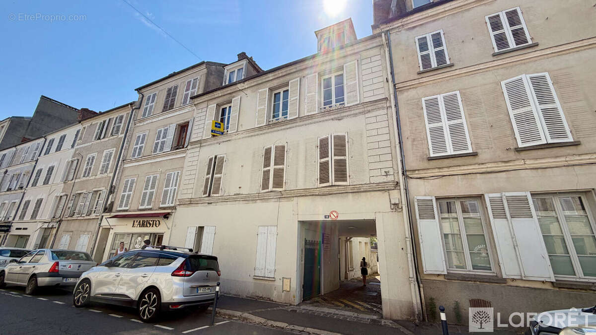 Appartement à FONTAINEBLEAU