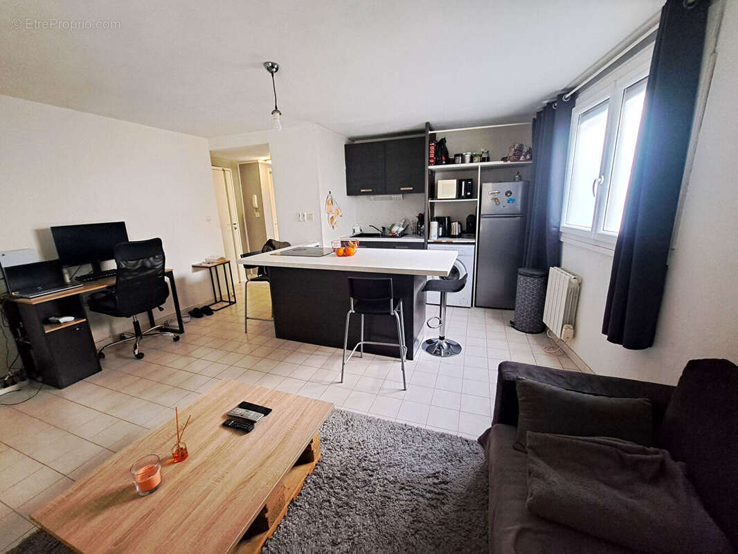 Appartement à SOUCIEU-EN-JARREST