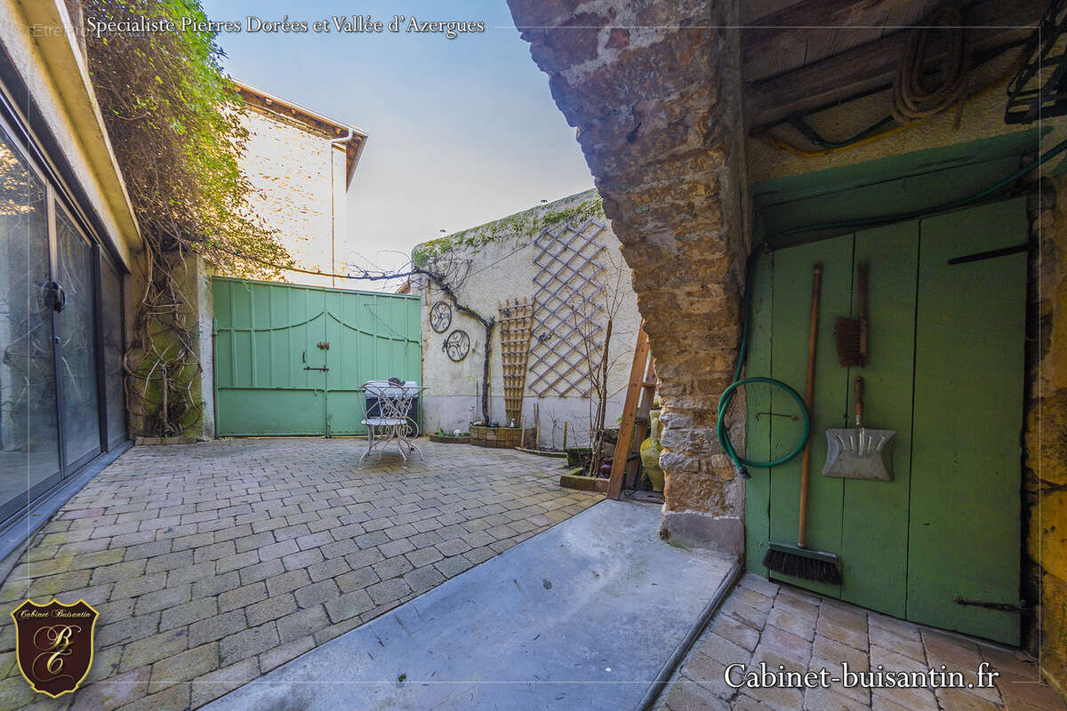 Maison à LE BOIS-D'OINGT