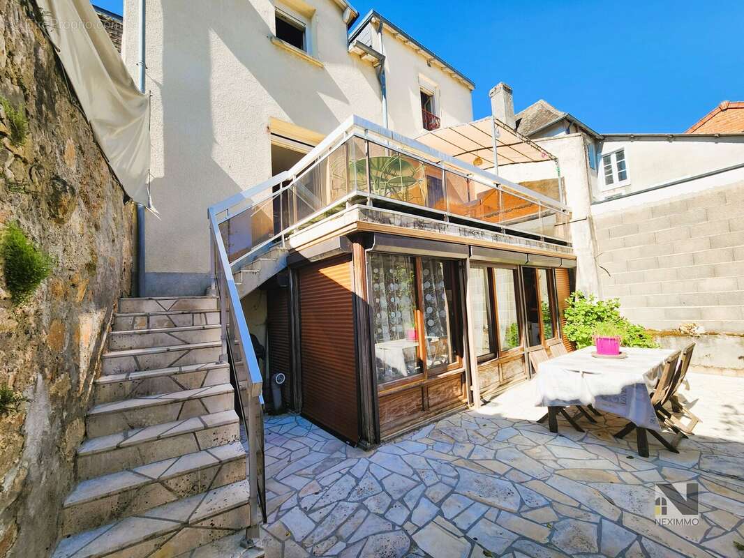 n°3 - Maison à SAINT-YRIEIX-LA-PERCHE