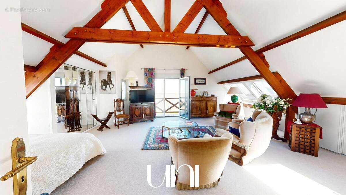 Maison à SAINT-AUBIN-SUR-MER