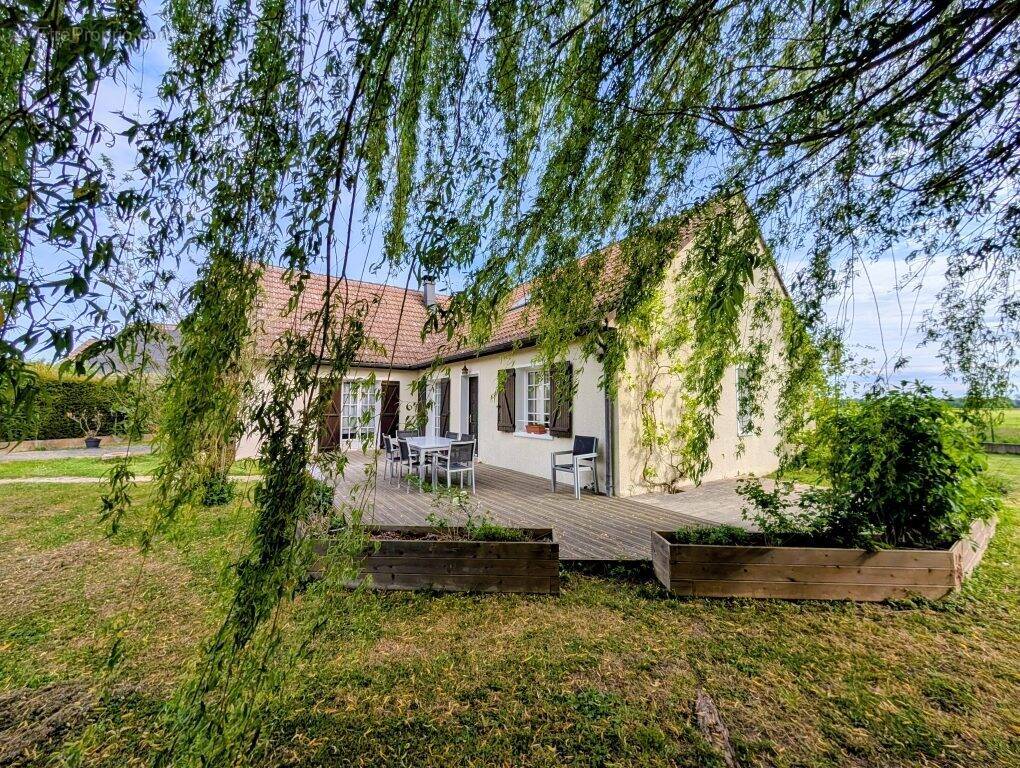 Maison à AISEREY