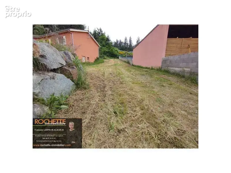 Terrain 1054 m² à Sail-Sous-Couzan  - photo 7