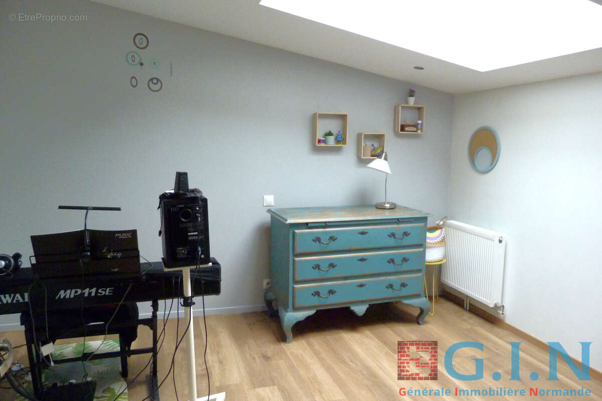 Exclusivité- rouen droite ensemble immobilier d'architecte - photo 12