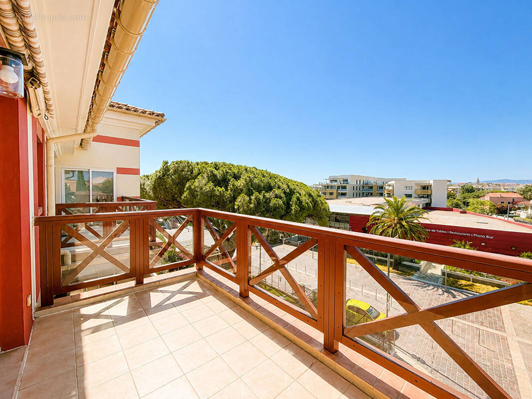 Appartement à FREJUS