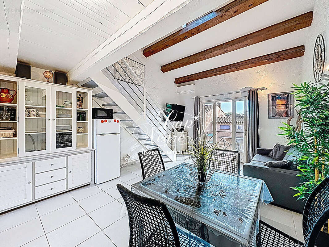Mazet dans résidence calme avec parking et terrasse à vendre aux issambres - photo 6