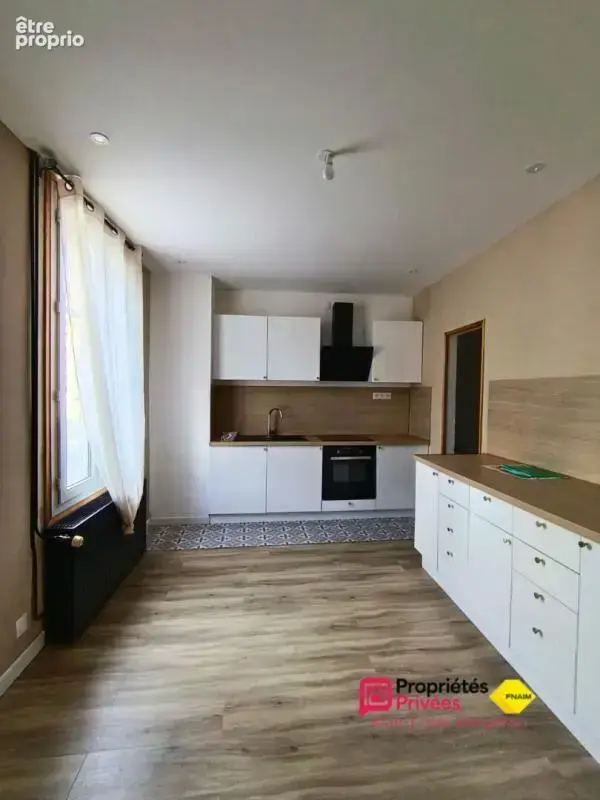 A vendre REUGNY  37194, Maison de 108 m² , 3 chambres,  Cour, Garage - photo 2