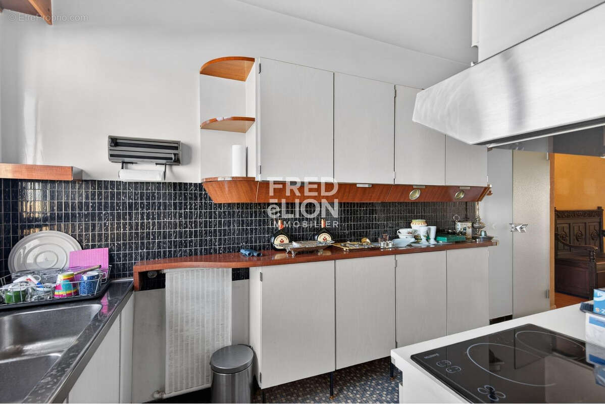 Appartement à PARIS-19E