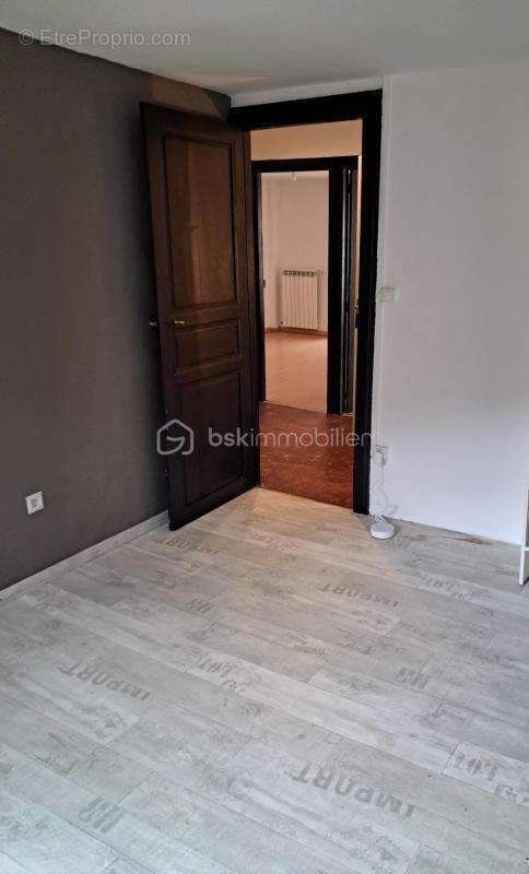 Maison à VILLEMAGNE-L&#039;ARGENTIERE