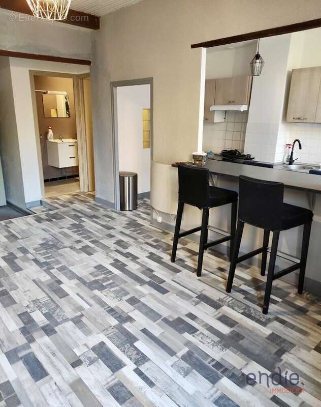 Appartement à LORGUES