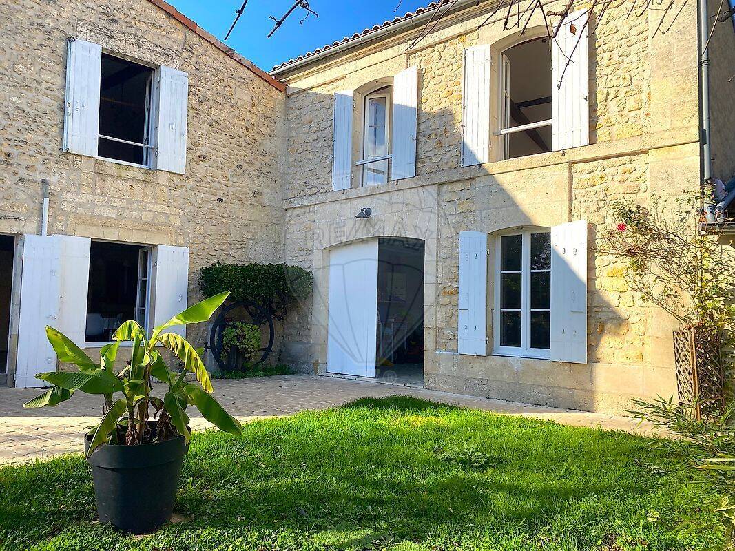 Maison à CHANIERS