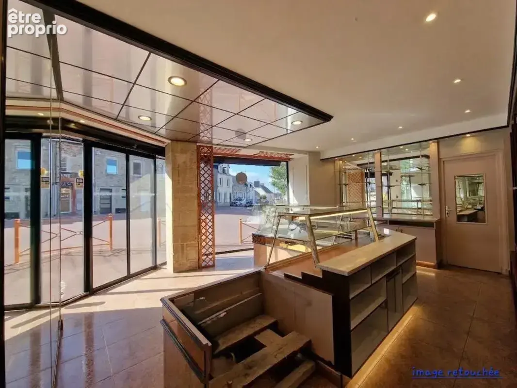 Local commercial - photo 3
