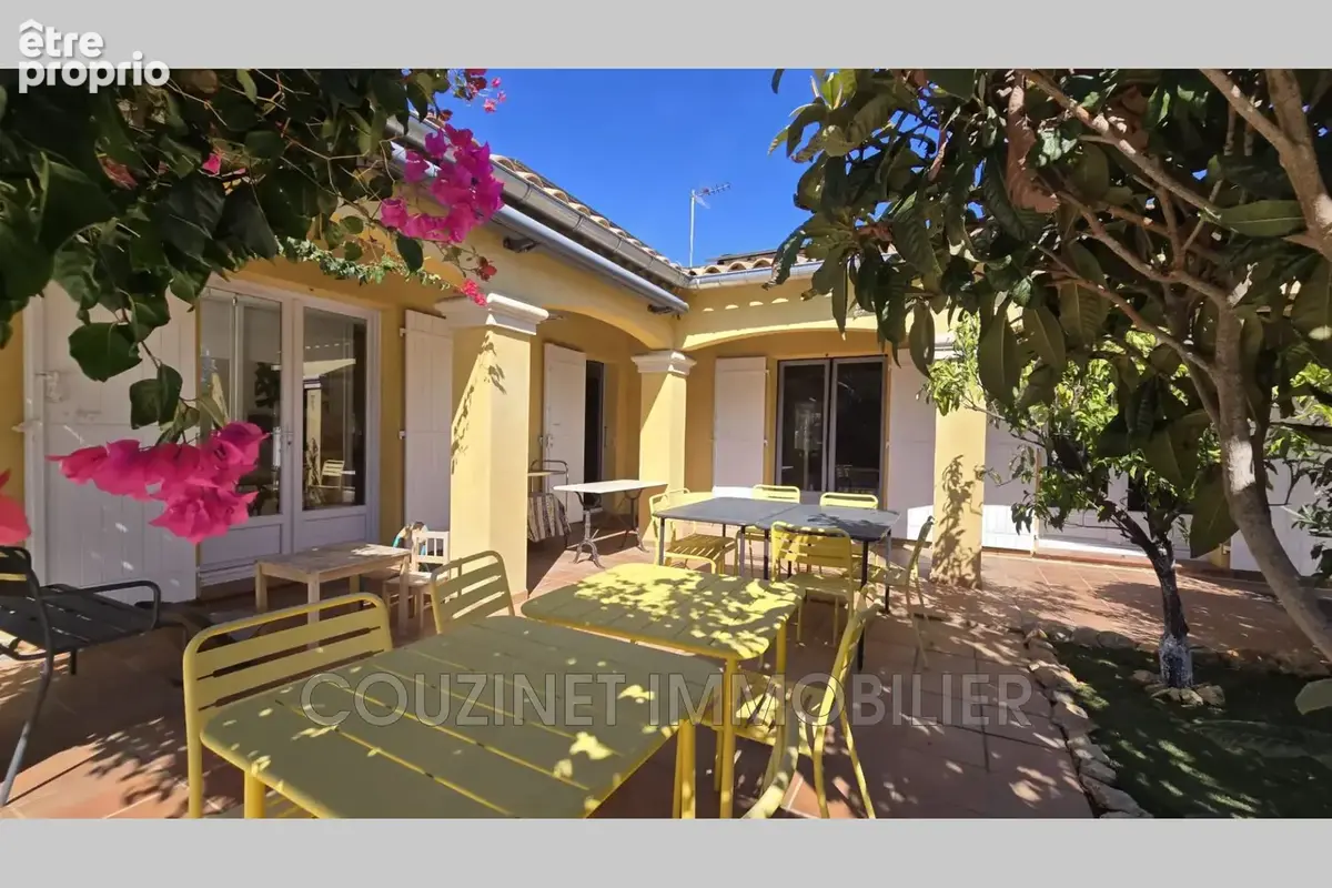 Maison 4 pièces 124 m² à vendre à Sanary-Sur-Mer (83110) - photo 2