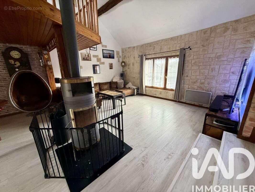 Photo 3 - Appartement à MAGNY-LE-HONGRE