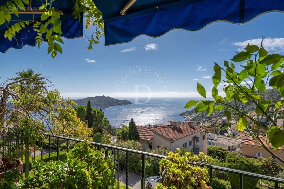 Appartement à VILLEFRANCHE-SUR-MER