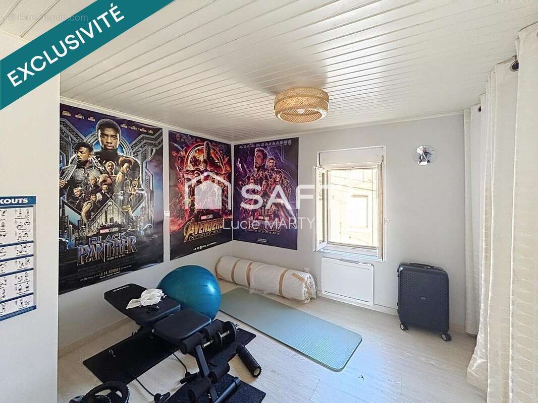 Photo 8