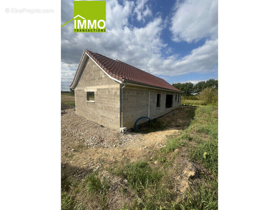 Maison à DAMPIERRE-EN-BRESSE