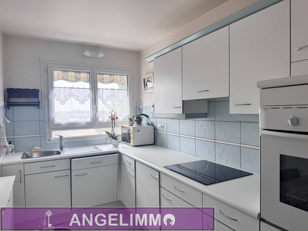 Appartement à LE PLESSIS-BOUCHARD