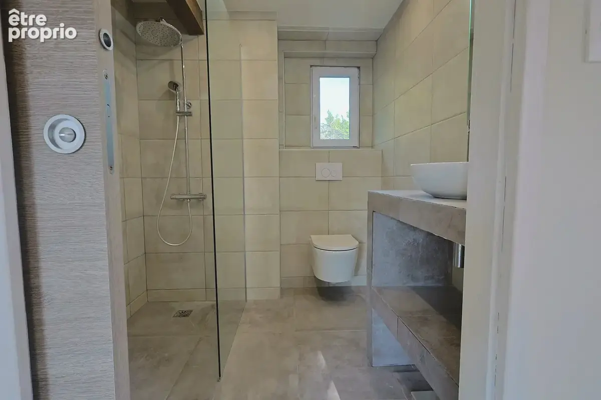 Exclusivité – vallauris – ancienne bergerie rénovée – 193 m² – 5 chambres – piscine - photo 46