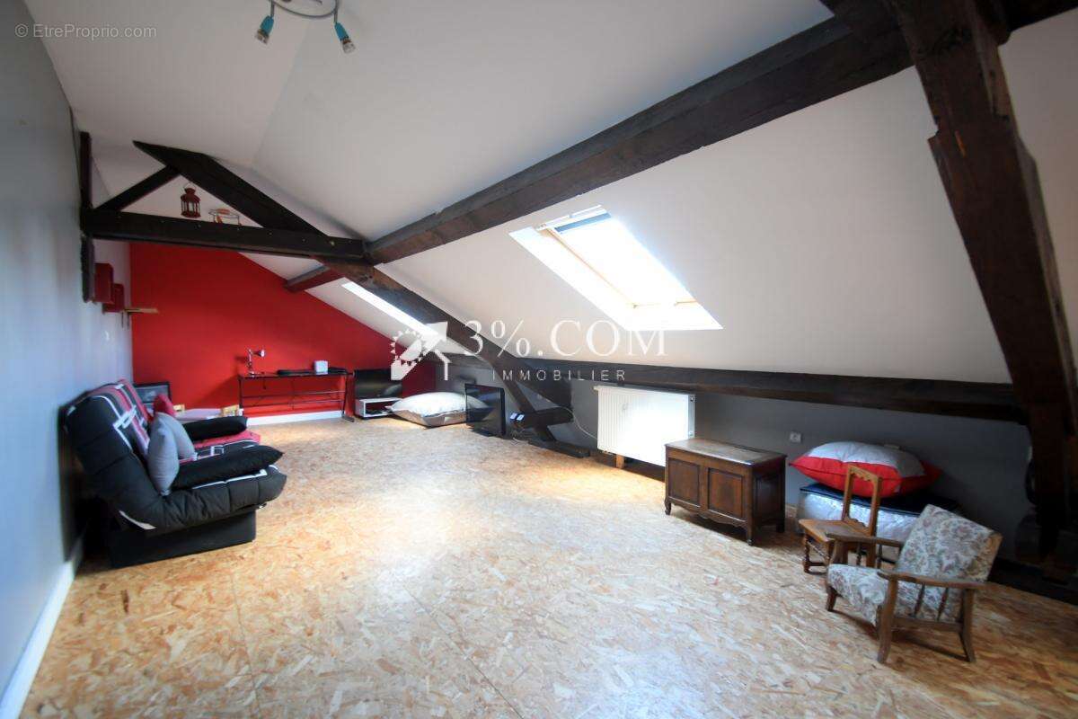 Maison à VANNES-LE-CHATEL