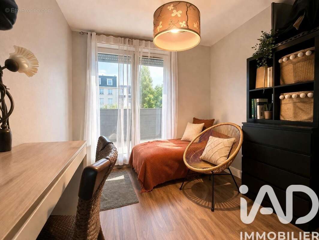 Photo 8 - Appartement à CORBEIL-ESSONNES