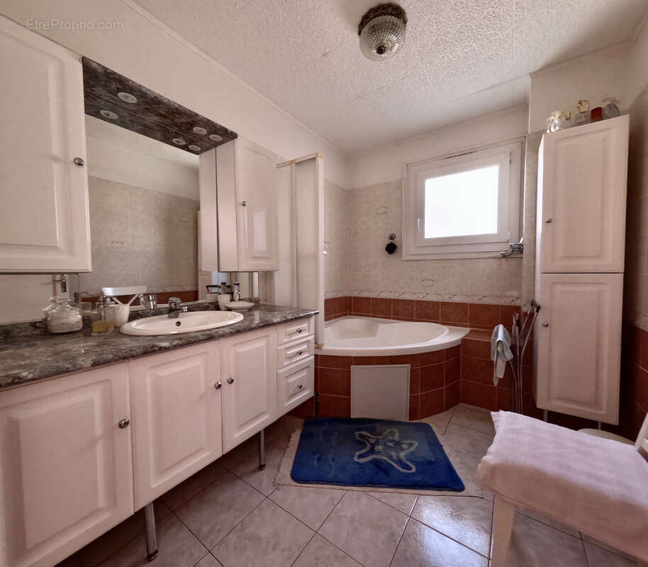 Maison à LA FARLEDE