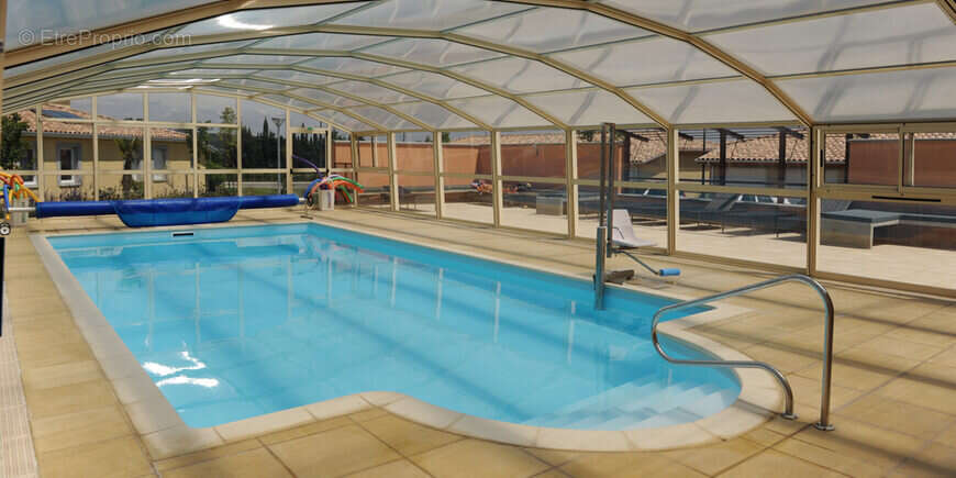 Maison à JONQUIERES-SAINT-VINCENT