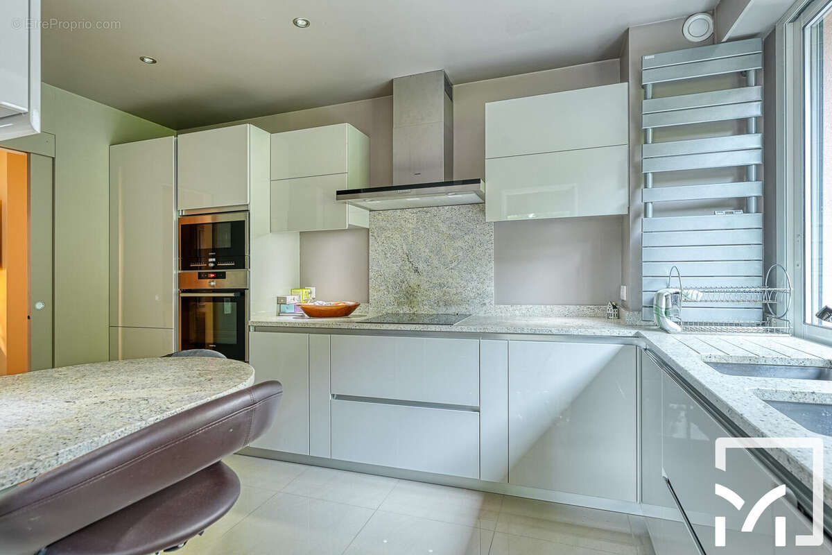 Appartement à LOUVECIENNES