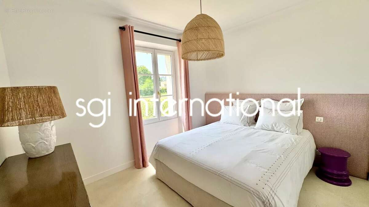 Maison à RAMATUELLE