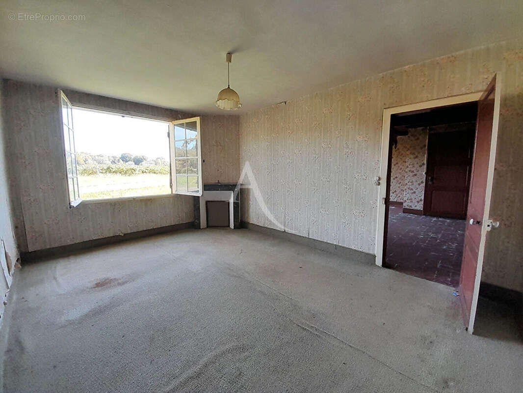 Maison à LANNEMAIGNAN