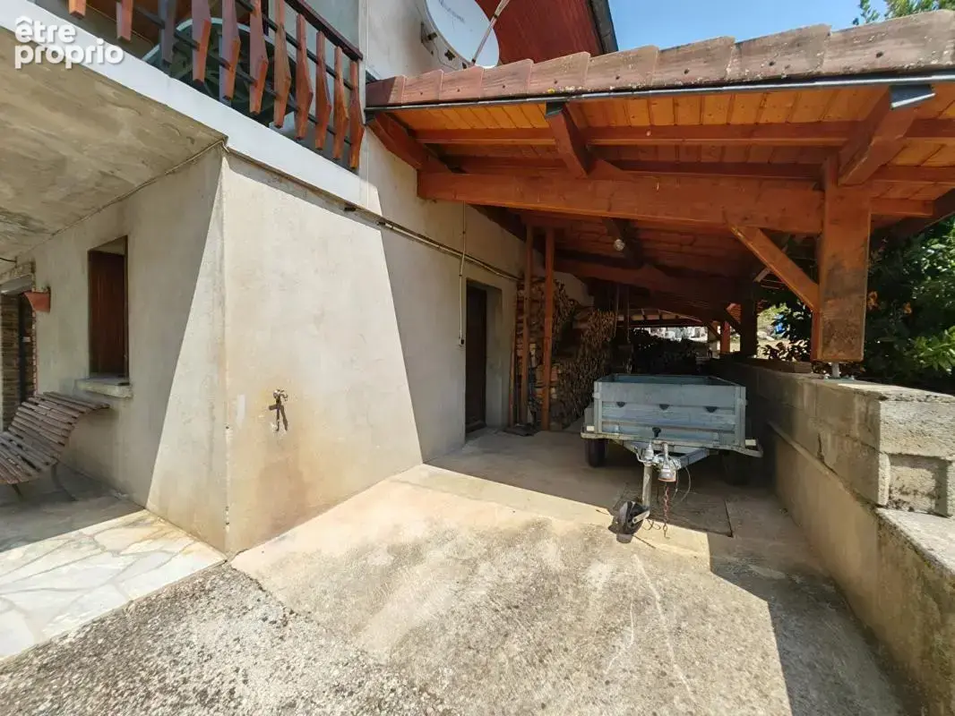 Maison Valzin En Petite Montagne 10 pièce(s) 220 m2 - photo 5