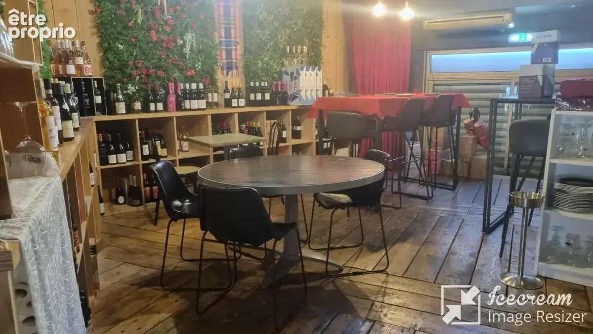 Bar et cave à vin, bières, champagne et spiritueux, petite restauration, terrasse, bon CA - Vallauris - photo 3