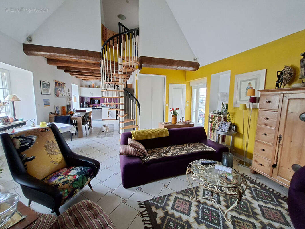 Maison à CHATELLERAULT