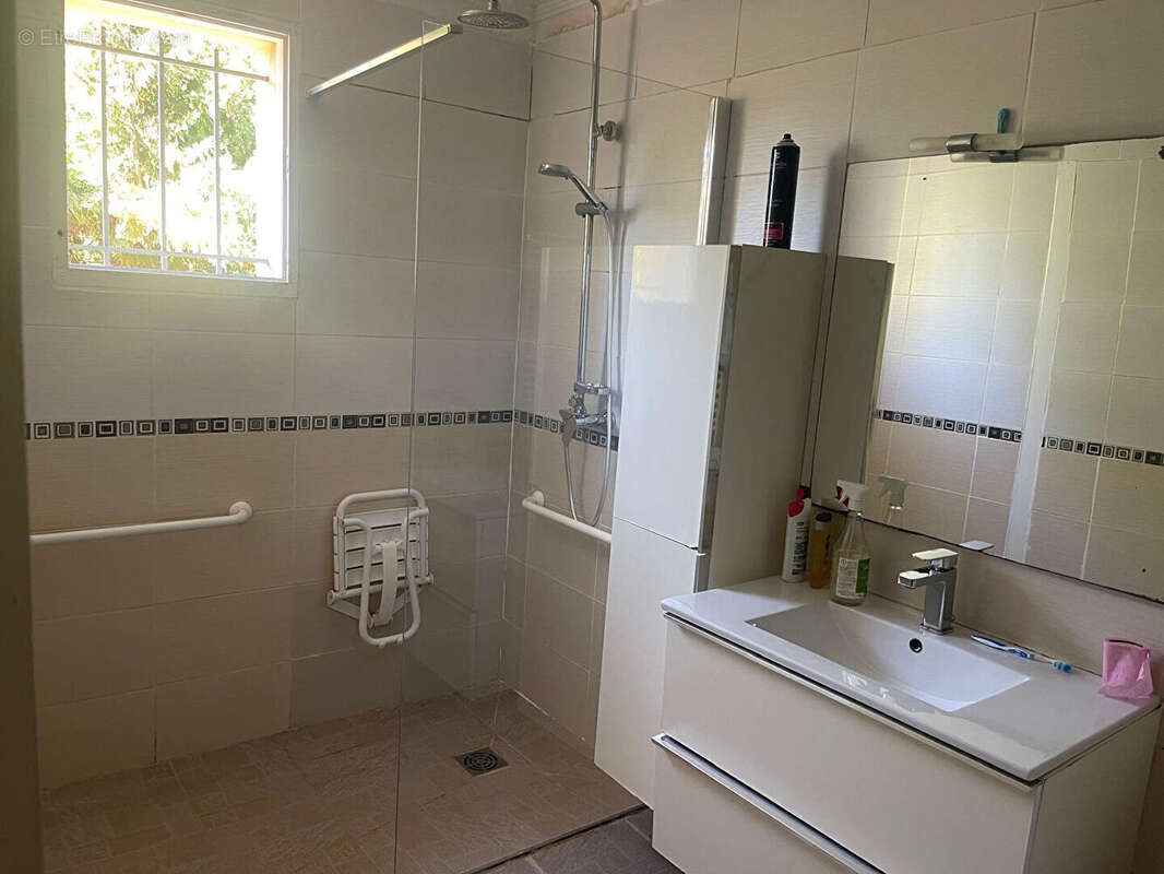 Maison à CAUMONT-SUR-DURANCE