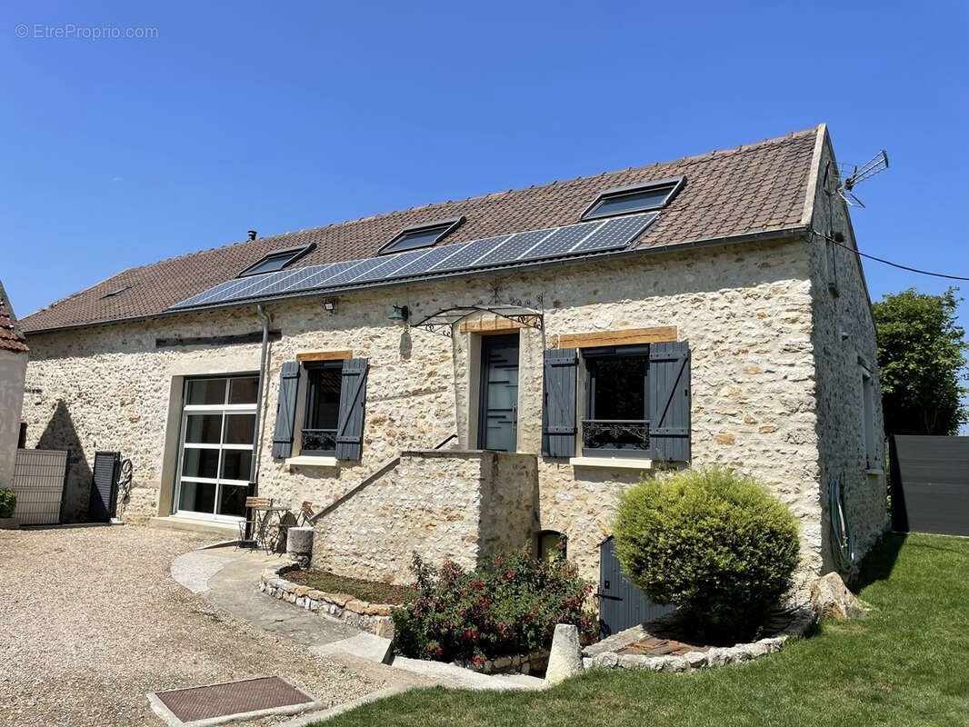 Maison à ARNOUVILLE-LES-MANTES