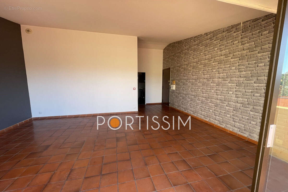 Appartement à CAGNES-SUR-MER