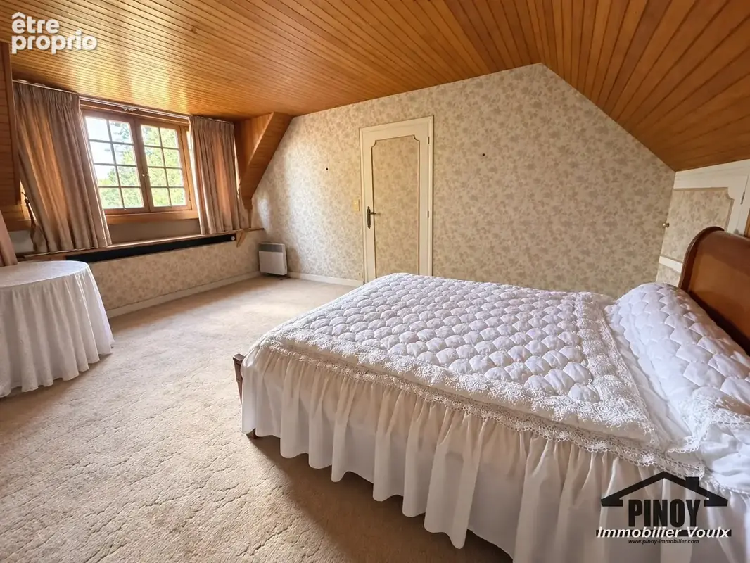Du charme et du potentiel à Chevry-en-Sereine - Maison ancienne avec jardin de 1 882 m2 à Chevry-en-Sereine - photo 7