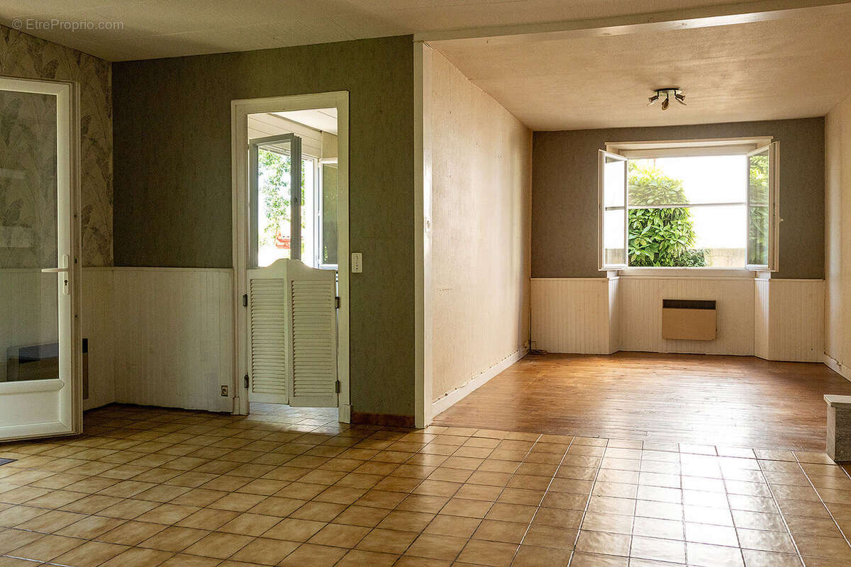 Photo 6 - Maison à ARRAUTE-CHARRITTE