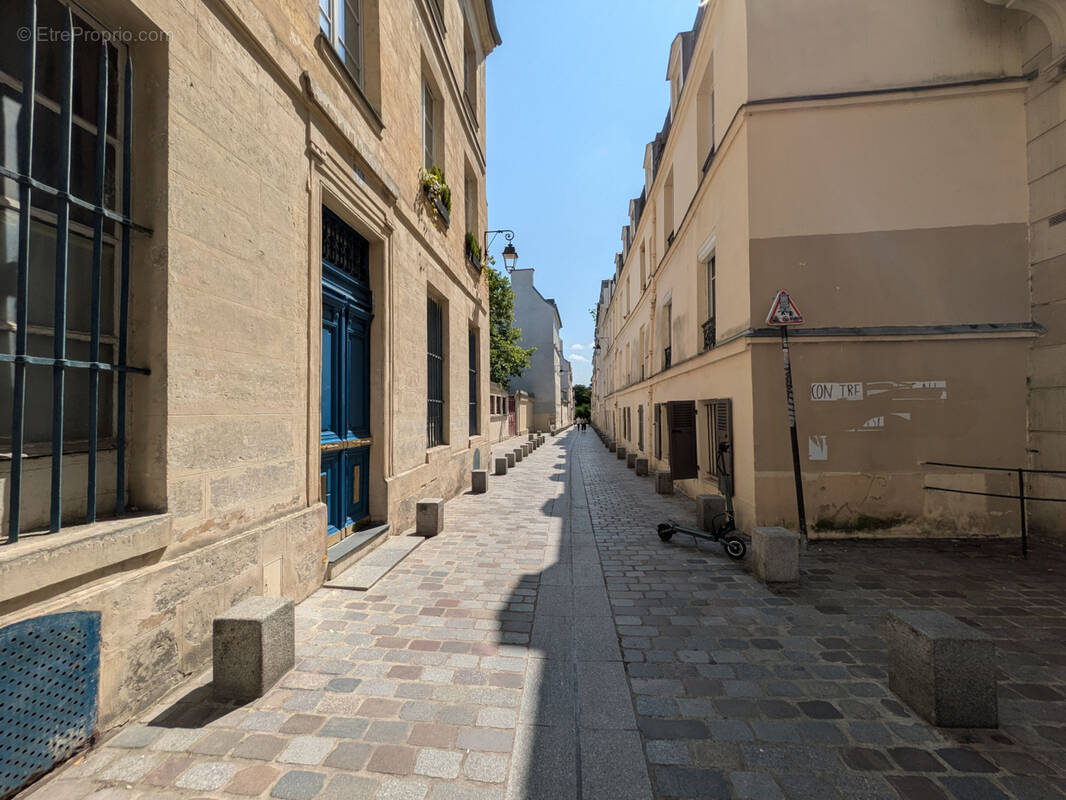 Appartement à PARIS-5E