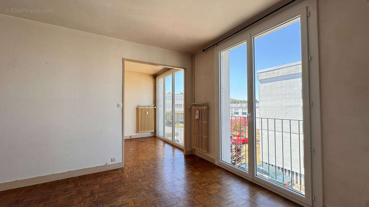 Appartement 54m² à sanilhac - photo 4