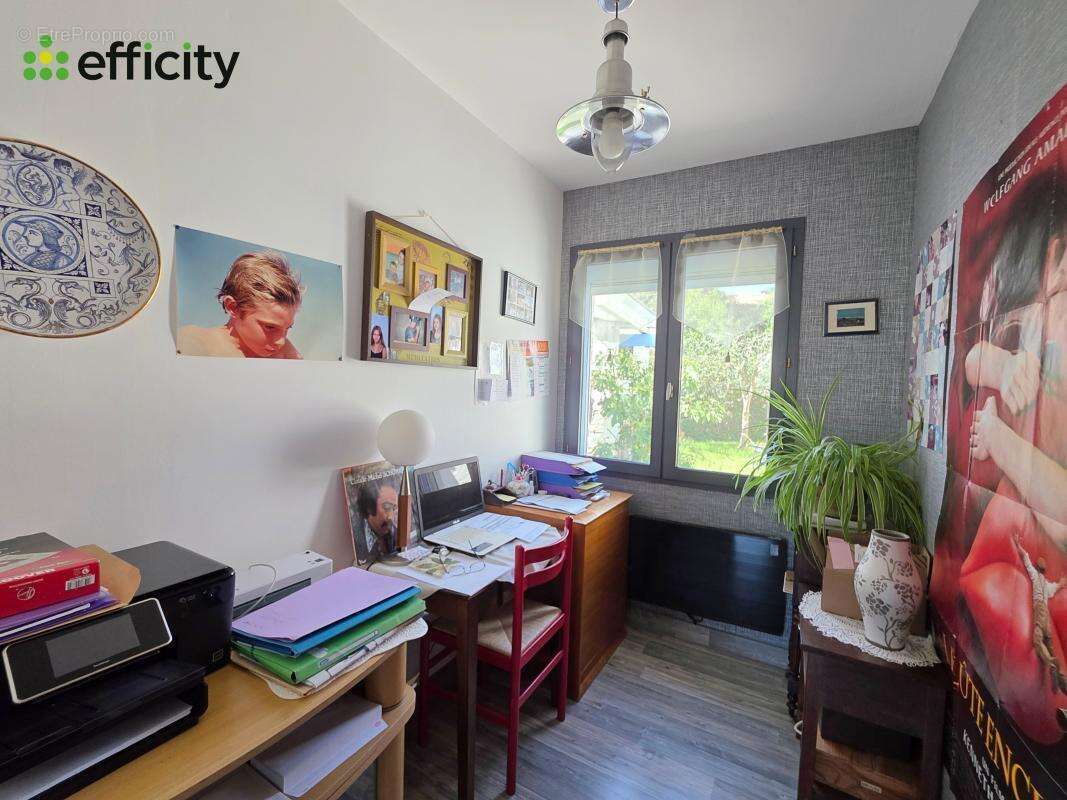 Maison 148 m² à Peipin  - photo 19