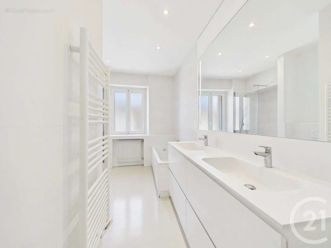 Appartement 179 m² à Nice  - photo 23